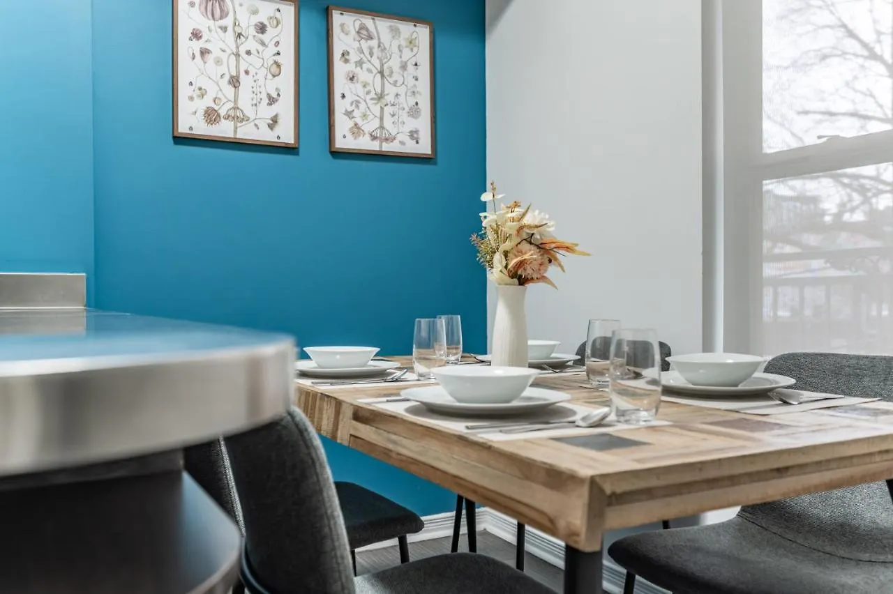 Kensington Place Property Toronto Kanada